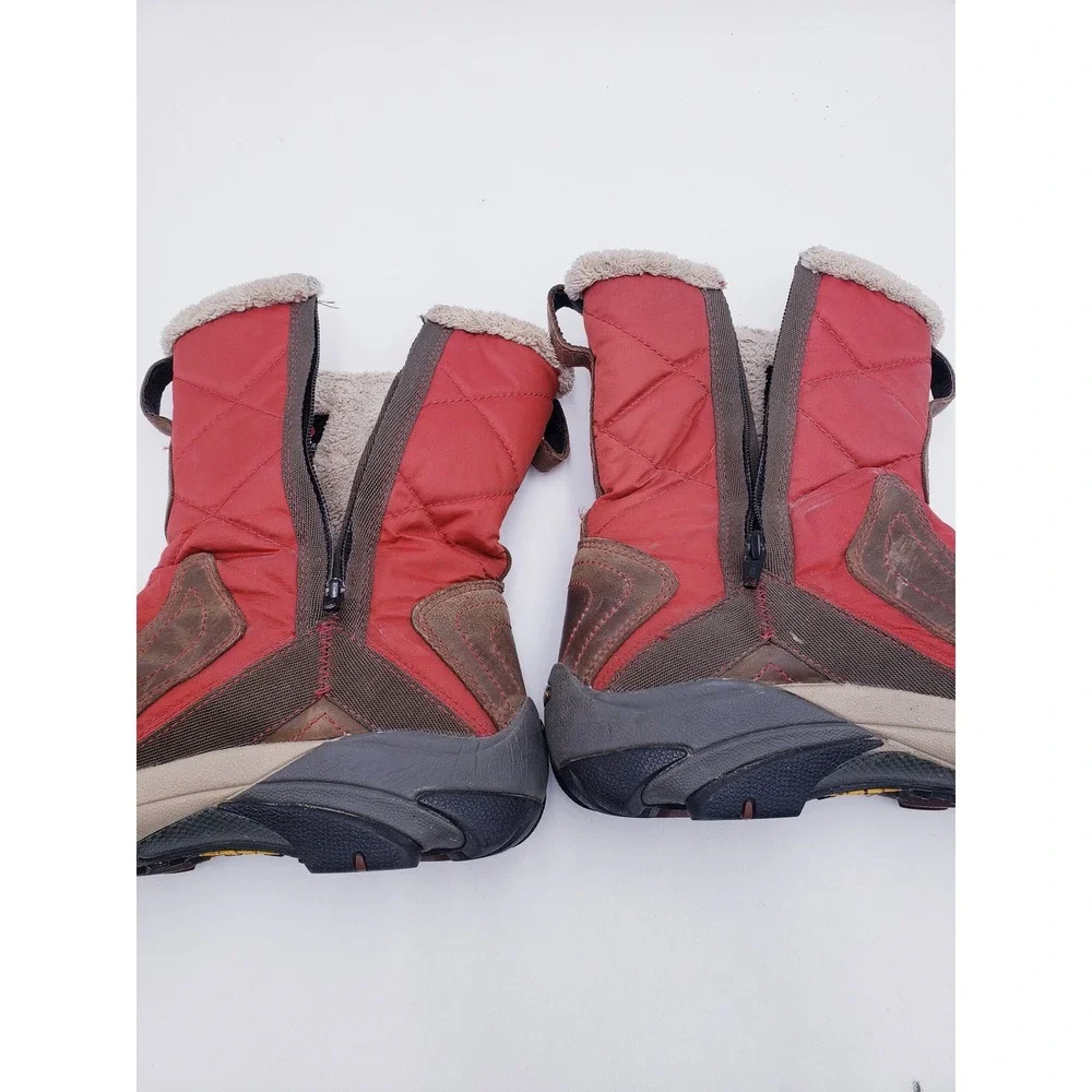 KEEN Betty‎ Waterproof Quilted Winter Snow Boots Fleece Lined Red Size 10.5